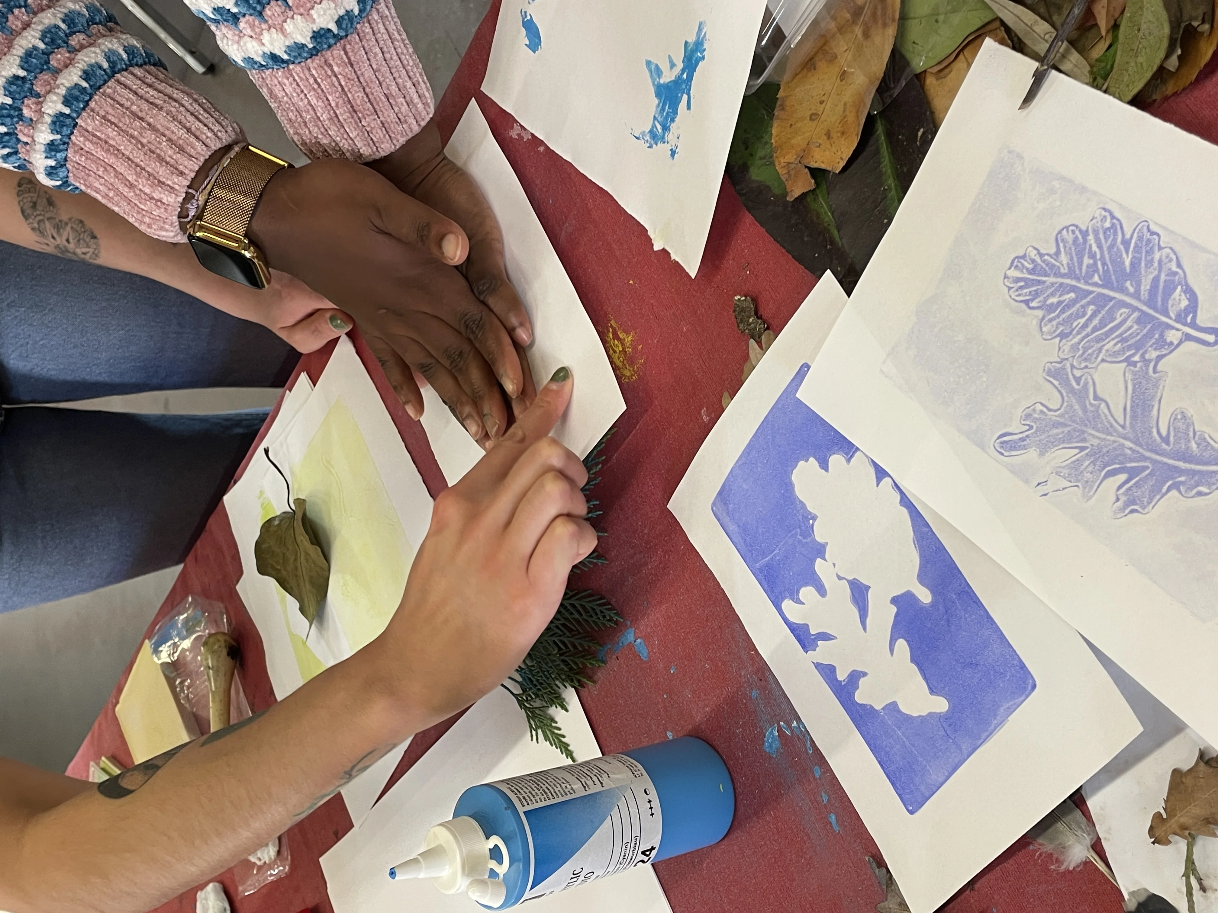 Proceso creativo del Taller de Estampación Botánica